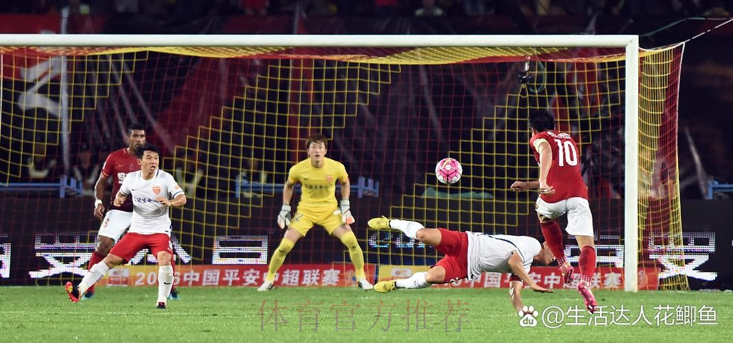 卓尔永昌收获联赛两连胜 拉斐尔连续轮攻入绝杀球 卓尔永昌收获联赛两连胜 拉斐尔连续轮攻入绝杀球